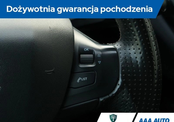 Peugeot 208 cena 23000 przebieg: 117802, rok produkcji 2012 z Korsze małe 232